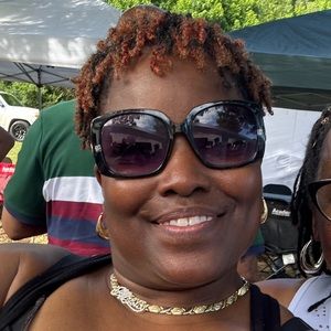 Meet your Posher, Viva castor